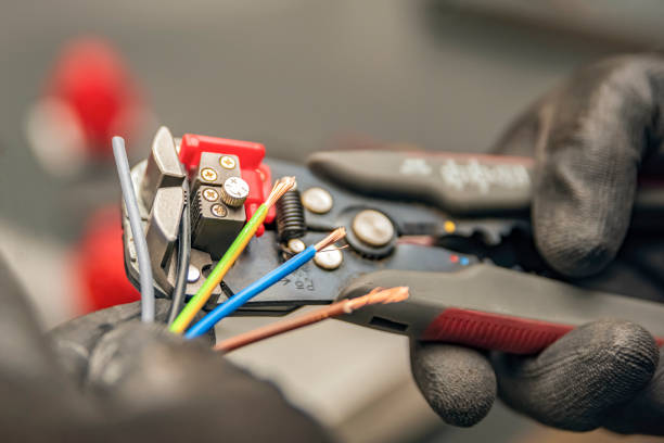 Best Industrial Electrical Services  in Felton, DE